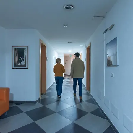 Delta 奧爾比亞